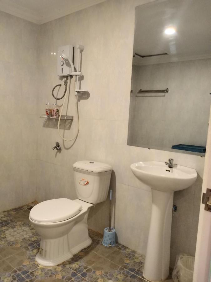 Le Barang Steakhouse & Guesthouse Sihanoukville Eksteriør bilde